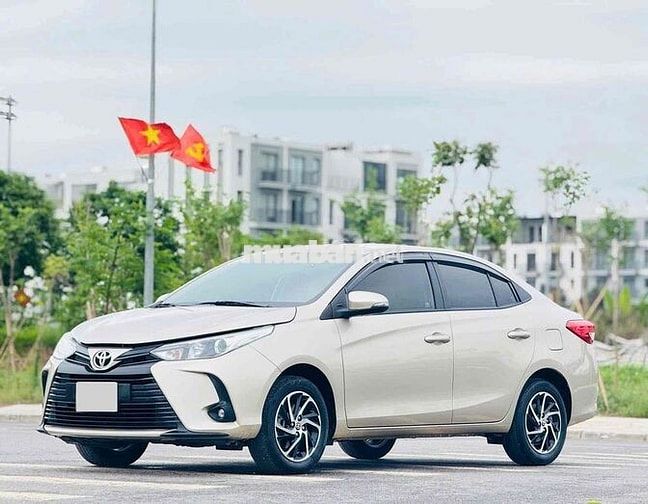 Toyota Vios E CVT 2022 Trắng 100.000 km