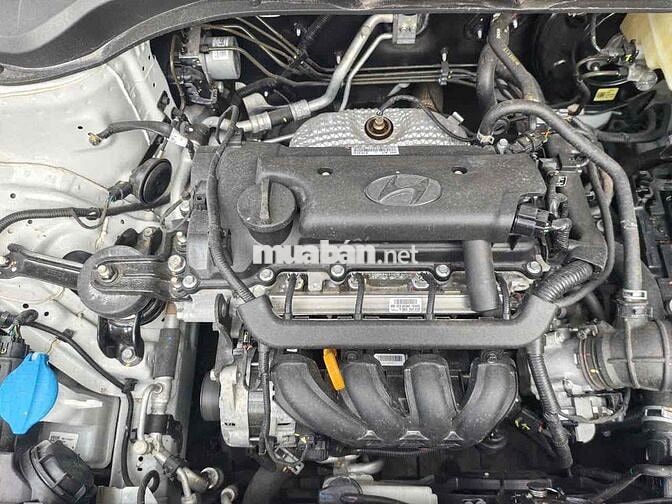 Hyundai Accent 2023 5000 km Trắng