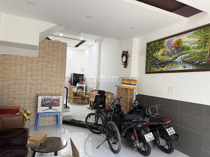 HOT! NHÀ Chu Văn An, Bình Thạnh Giá 3.6 Tỷ/60m2. Hẻm xe hơi 6m, SHR