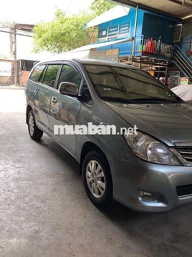 Toyota Innova 2011 Gsr - 158500 km