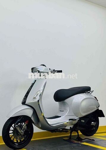 Piaggio Vespa Sprint ABS 2019 Bạc