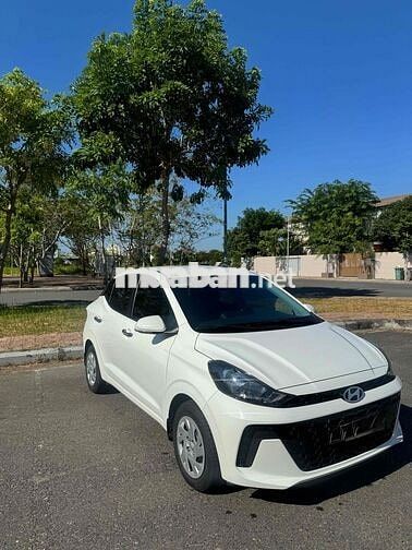 Hyundai i10 2024 Trắng Tự động