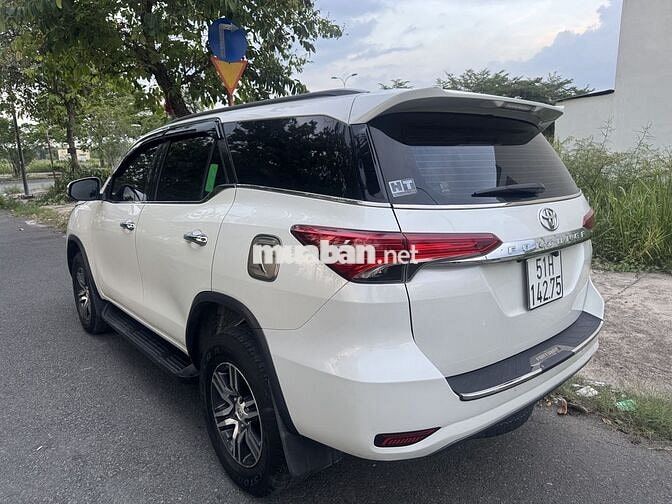 Toyota Fortuner 2019 Trắng