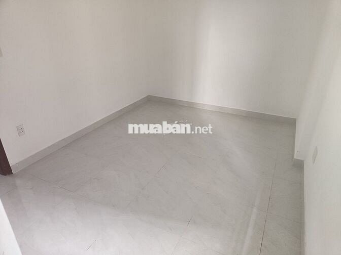 CHO THUÊ CĂN GÓC 62M 2PN2WC CC CƯỜNG THUẬN - NHÀ TRỐNG , NHẬN NHÀ NGAY