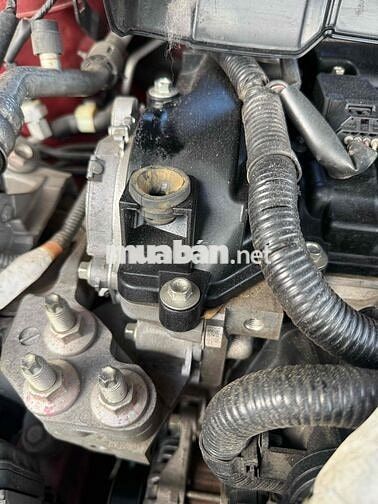 Mazda 6 2.0 bản premium 2021 Đỏ pha lê
