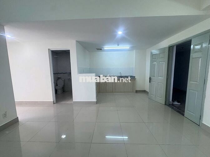 Chung Cư 1050 Phan Chu Trinh.căn hộ Penthouse 61,5m2. 2 PN.View đẹp