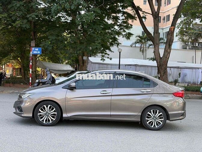 Honda City 2017 1.5L CVT Nâu 12.000 km