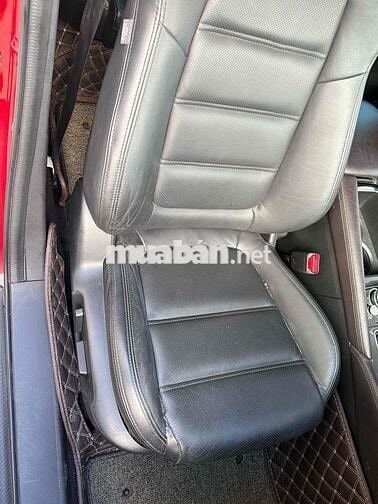 Mazda 6 2.0 bản premium 2021 Đỏ pha lê