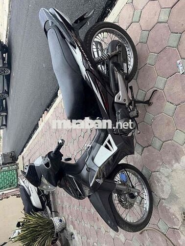 Xe máy Honda màu Đen