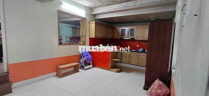 CHO HỘ GIA ĐÌNH THUÊ NHÀ PHỐ LÊ DUẨN – CỬA NAM 75M 2 PHỎNG 7TR
