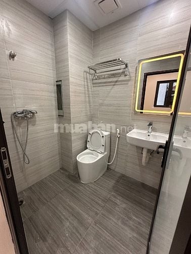 Cho thuê CCMN ngõ 105 Doãn Kế Thiện - Cầu Giấy giá 5,5Tr/tháng