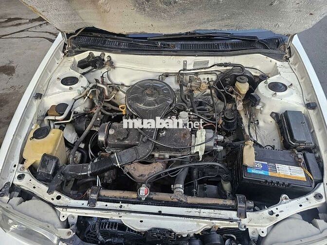 Toyota Corolla 2001 1.3 Trắng