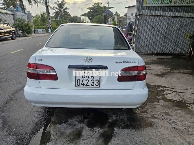 Toyota Corolla 2001 1.3 Trắng