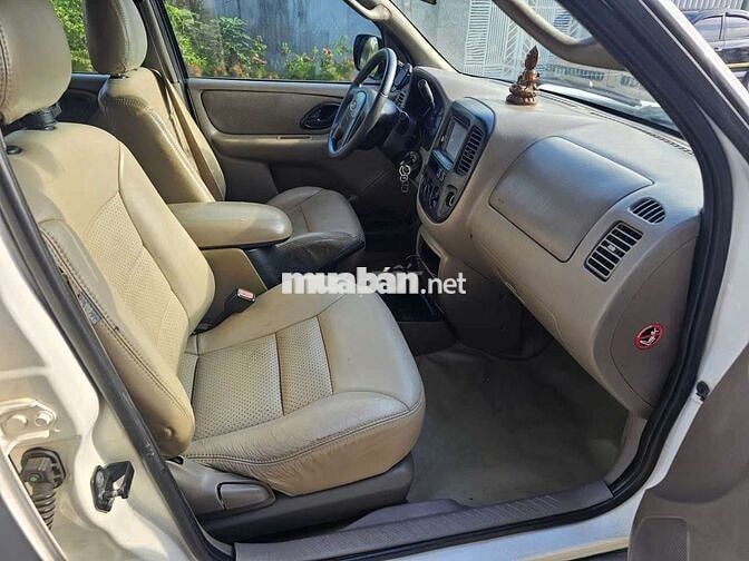 Ford Escape 2002 Trắng