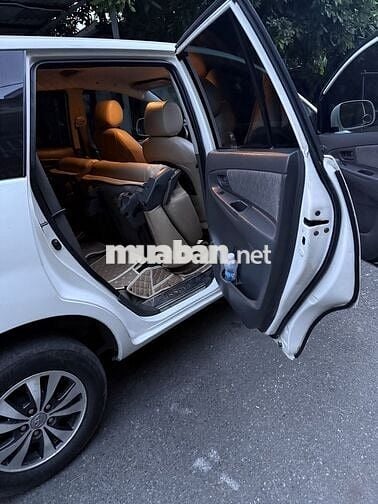 Toyota Innova 2014 J Trắng
