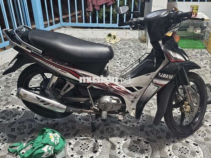 Yamaha Sirius 110 Đen trắng