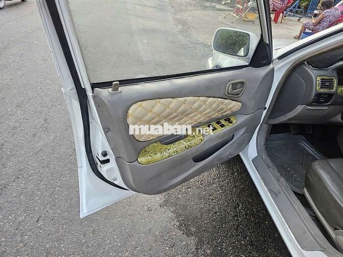 Toyota Corolla 2001 1.3 Trắng