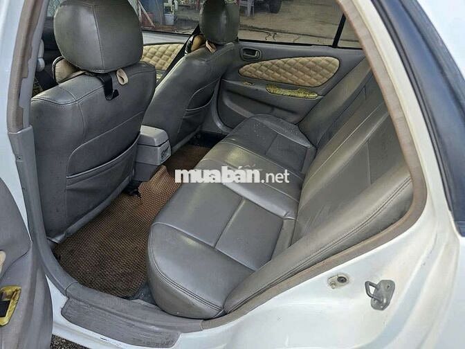 Toyota Corolla 2001 1.3 Trắng