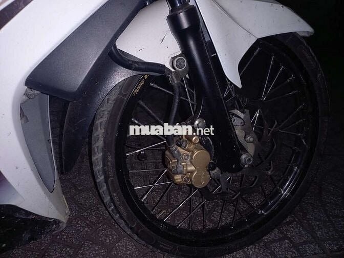 Yamaha Exciter 135 Trắng đen 39068 km