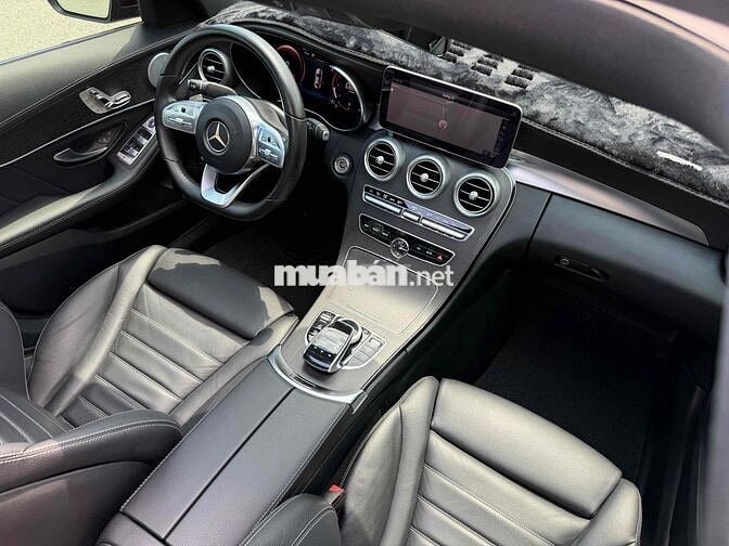 Mercedes-Benz C300 AMG 2021 Đen