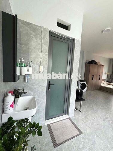 Cho thuê căn hộ full nội thất, DT siêu rộng ngay ETown