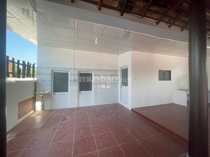 Chuyển giao gần 200m , 10m mặt tiền vị trí kinh doanh Thủ Dầu Một