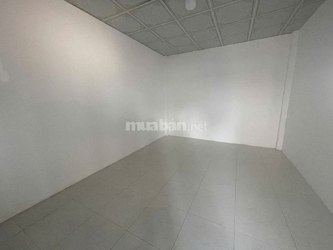 Chuyển giao gần 200m , 10m mặt tiền vị trí kinh doanh Thủ Dầu Một