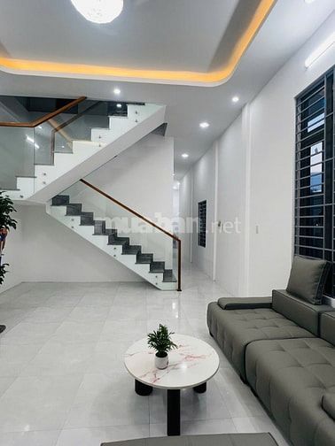 Bán nhà sau lưng trường tiểu học Phú Mậu giá chỉ 1 tỷ 690tr