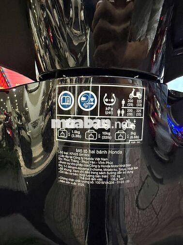 SH160iABS2025 Trắng Panda odo 1353km bao check