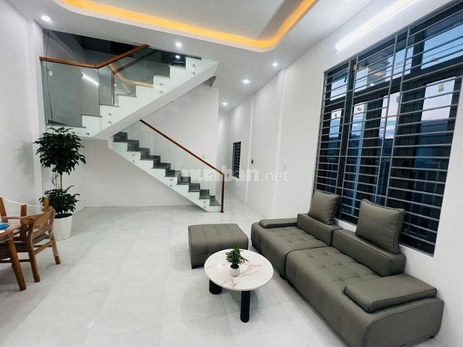 Bán nhà sau lưng trường tiểu học Phú Mậu giá chỉ 1 tỷ 690tr