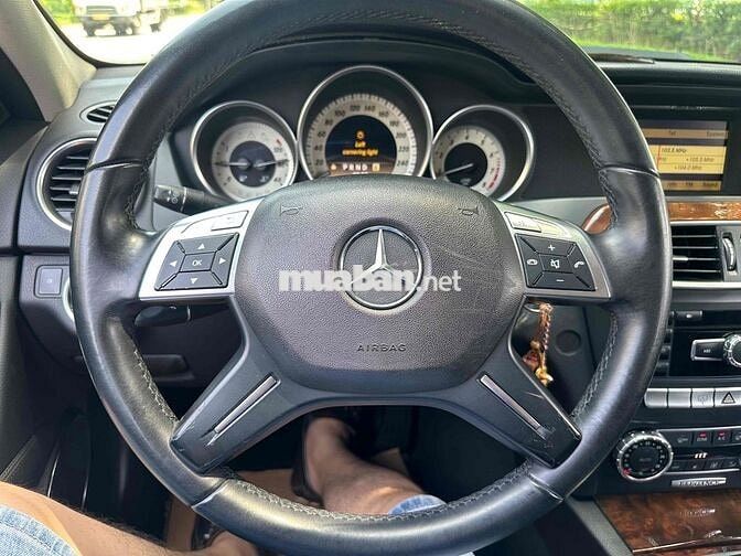 Mercedes C250 2011 Đk 2012 Đỏ 4 vạn km Siêu Cọp