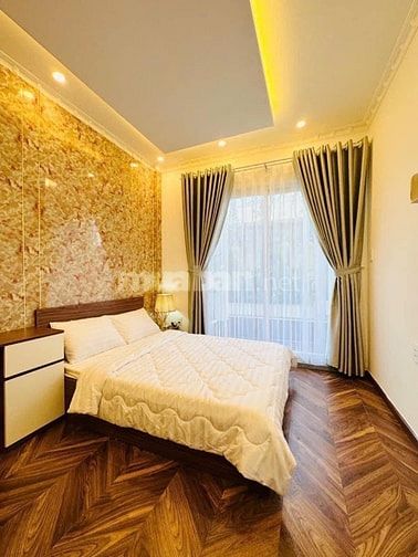 VỢ CHỒNG TÔI BÁN GẤP Nhà Lê Quang Định, Bình Thạnh, Hẻm 1 SẸC