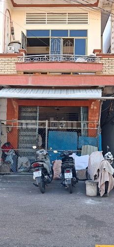Tôi chủ nhà muốn bán gấp căn nhà đang sinh sống và ở bình thường 