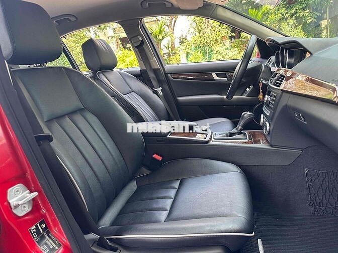 Mercedes C250 2011 Đk 2012 Đỏ 4 vạn km Siêu Cọp