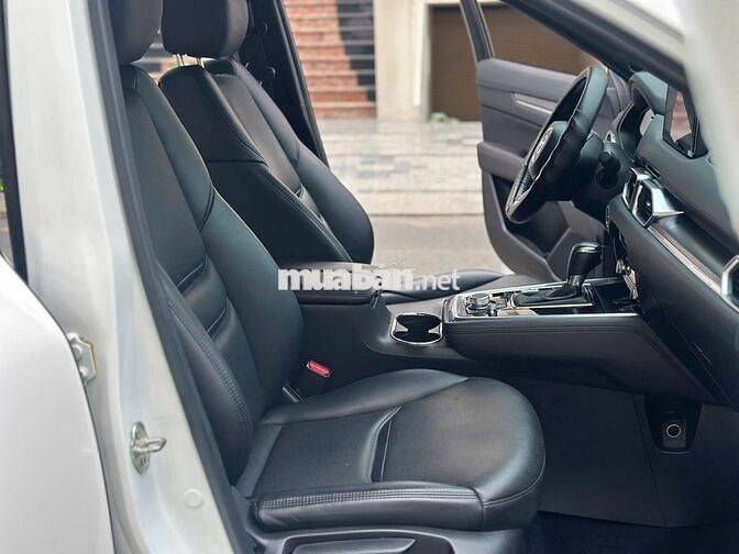 Mazda CX-8 2021 Deluxe Trắng 31.000 km