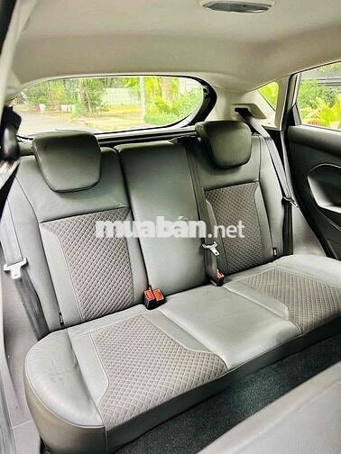 Ford Fiesta S Sport Titanium 2015 Xám Ghi 45.000