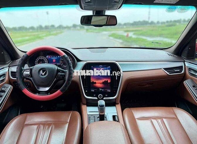 VinFast Lux SA2.0 2019 Đỏ 10 vạn km