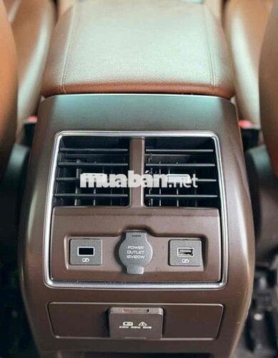 VinFast Lux SA2.0 2019 Đỏ 10 vạn km