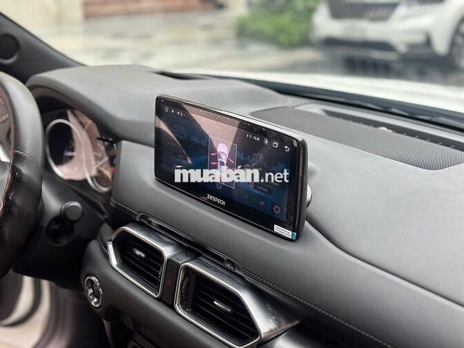 Mazda CX-8 2021 Deluxe Trắng 31.000 km