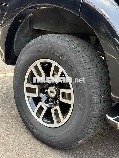 FORD EVEREST 2009 MÁY DẦU SỐ SÀN