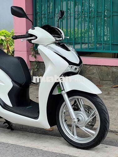 Xe SH 125 cbs 2022 BSTP odo thấp chính chủ
