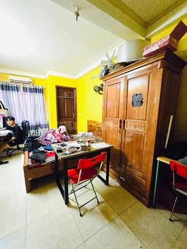 Bán nhà mặt phố Văn Miếu, 5 tầng, có vỉa hè, kinh doanh, ở luôn
