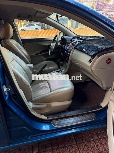 Toyota Corolla Altis 1.6 AT Xanh
