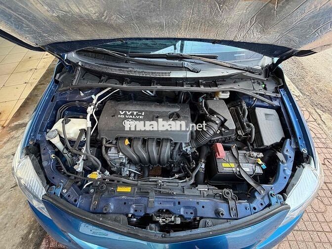 Toyota Corolla Altis 1.6 AT Xanh
