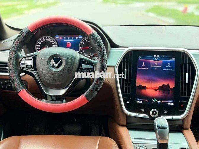 VinFast Lux SA2.0 2019 Đỏ 10 vạn km