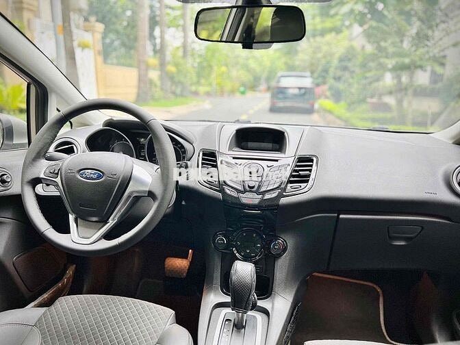 Ford Fiesta S Sport Titanium 2015 Xám Ghi 45.000