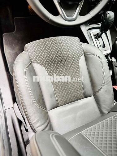 Ford Fiesta S Sport Titanium 2015 Xám Ghi 45.000