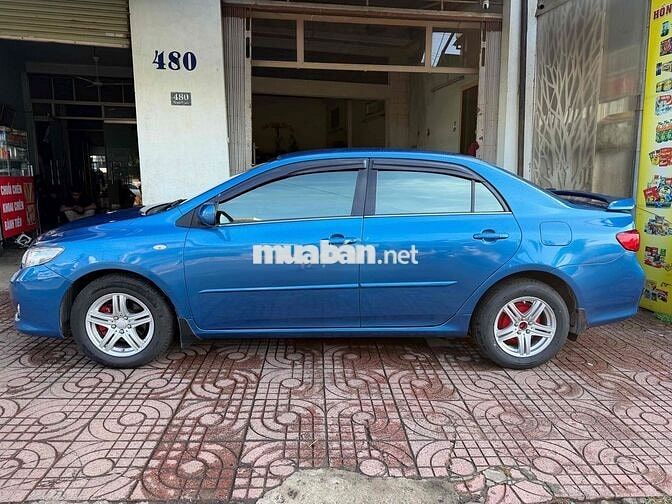 Toyota Corolla Altis 1.6 AT Xanh