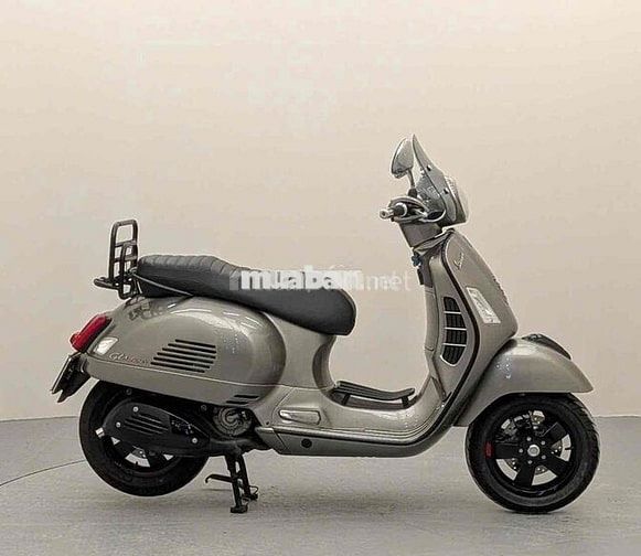 Piaggio Vespa GTS 300 2018 Xám