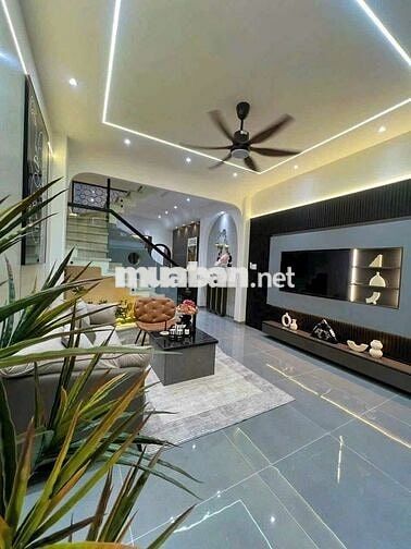 CHO THUÊ NHÀ NGUYÊN CĂN 3PN + 3WC + FULL NT Ở PHẠM VĂN CHIÊU ,GV